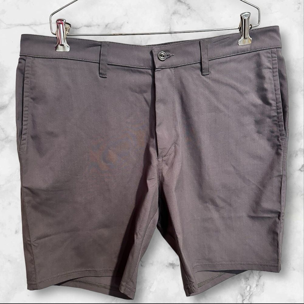 Tasc‎ Performance Men's 8" Golf Chino Shorts Gray Size 36
